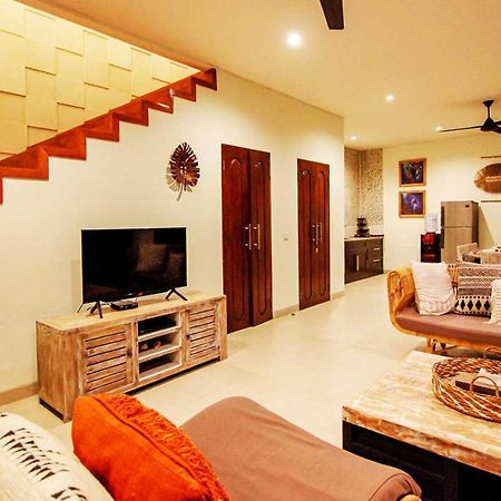 Aroha Boutique Villas Seminyak Exterior foto